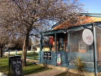Bathurst Takeaway and Bathurst Restaurant Gold Coast Restaurant Gold Coast