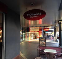 Hudsons Coffee - Restaurant Gold Coast