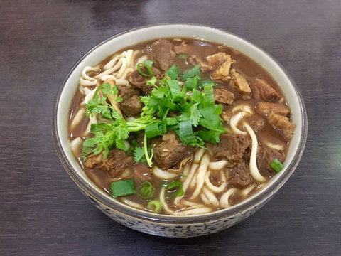 Swanky Noodle Restaurant - Restaurant Gold Coast 0