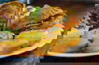 Palm Beach Takeaway and Palm Beach Restaurant Gold Coast Restaurant Gold Coast