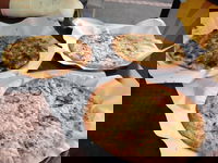 Zahra's Pizza and Munoosh