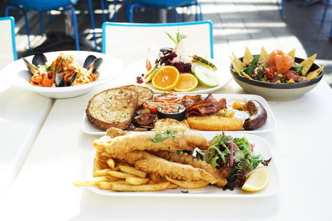 Bluewater Cafe - Restaurant Gold Coast 0