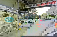 Croydon Baker's Dozen Bakery