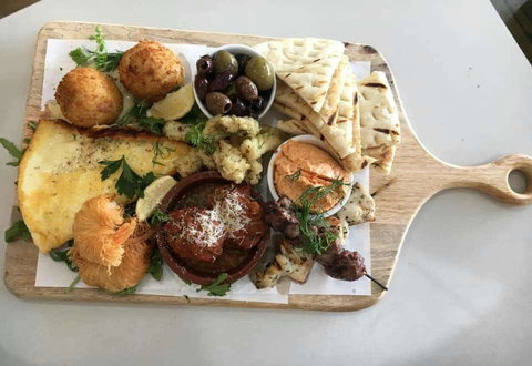 Montano's Patisserie Cafe - Restaurant Gold Coast 0