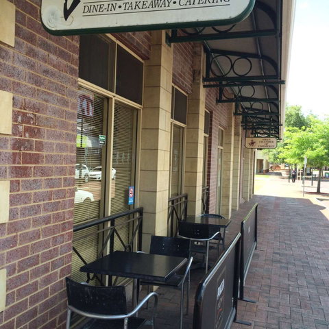Ritz Cafe - Restaurant Gold Coast 0