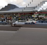 Clyde Treats Petite Yum - Restaurant Gold Coast