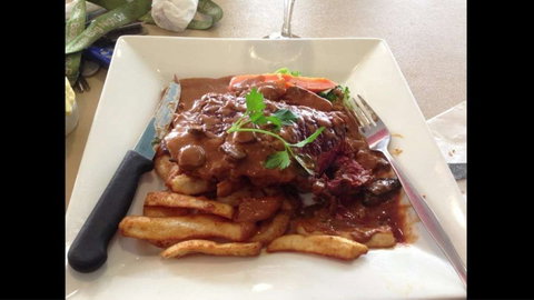 Commercial Golf Resort - Restaurant Gold Coast 0