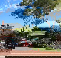 Mundaring Weir Hotel - Restaurant Gold Coast