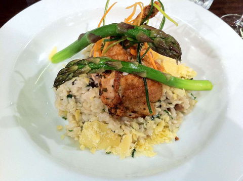Salt Bar & Bistro - Restaurant Gold Coast 0