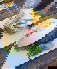 Seaview Hotel By the Beach