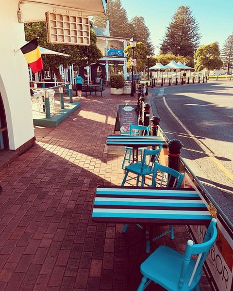 Belicious Waffle House And Tea Room - Restaurant Gold Coast 2