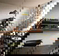 The Retreat Hotel - Restaurant Gold Coast