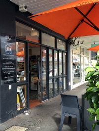 Three Daughters Cafe