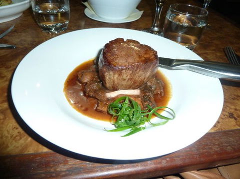 Feast On Murray - Restaurant Gold Coast 0