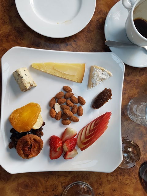 Feast On Murray - Restaurant Gold Coast 6