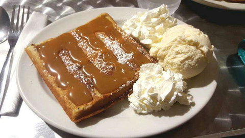 Mumma's Eats 'n' Sweets - Restaurant Gold Coast 0