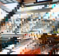 North Lakes Tavern - Restaurant Gold Coast