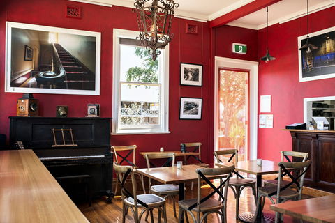 Tellers Swansea - Restaurant Gold Coast 0