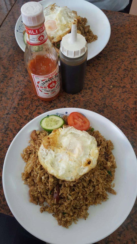 Fajar Indonesian & Asian Food - Restaurant Gold Coast 0