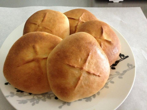 Monamich Bakery - Restaurant Gold Coast 0