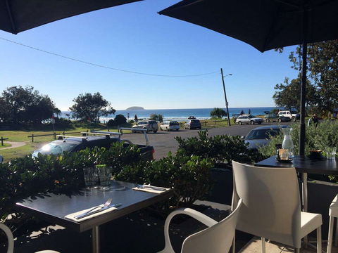 Saltwater Cafe & Restaurant - Restaurant Gold Coast 0