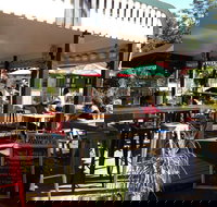 Cafe Clunes - Restaurant Gold Coast