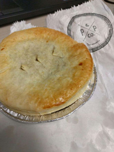 Pizza & Pie Co - Restaurant Gold Coast 0