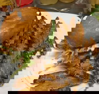 Grill and Bare Cafe Restaurant - Restaurant Gold Coast