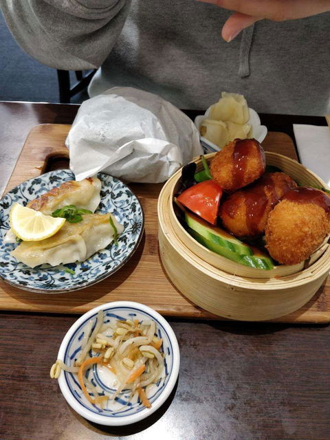 Miku Japanese Dining - Restaurant Gold Coast 0