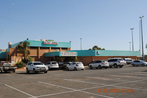 Lightning Ridge District Bowling Club Ltd - Restaurant Gold Coast 0