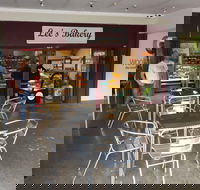 Lee's Bakery - Restaurant Gold Coast