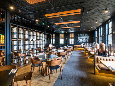 The Daring Squire - Restaurant Gold Coast 2