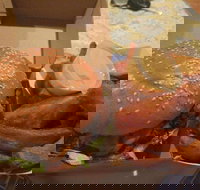 Zigzag Burgers n' Salads - Restaurant Gold Coast