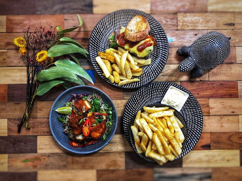 Outback Trek Cafe - Temporarily Closed Due To COVID-19 - Restaurant Gold Coast 0