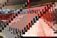 Berry Springs Takeaway and Berry Springs Restaurant Gold Coast Restaurant Gold Coast