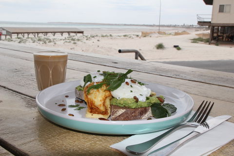 North Beach Kitchen - Restaurant Gold Coast 2
