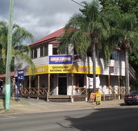 Queensland National Hotel - Restaurant Gold Coast