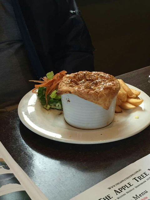 The Apple Tree Inn - Restaurant Gold Coast 2