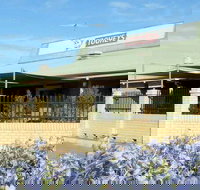 Attfield Tavern - Restaurant Gold Coast