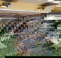 Caloundra Hotel - Restaurant Gold Coast