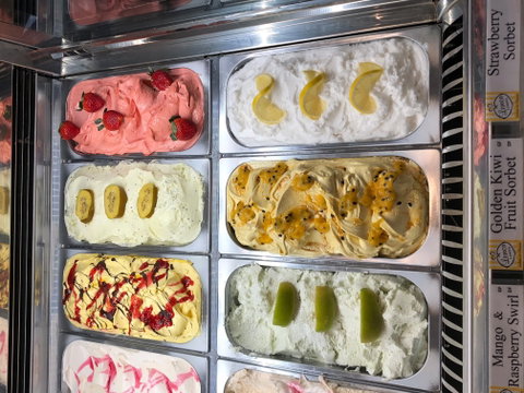 Lemon Lovers Gelato And Cheese - Restaurant Gold Coast 1