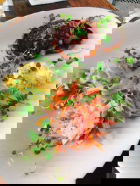 Thomas Corner Eatery