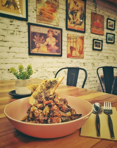 Comme Chez Nous - Restaurant Gold Coast 0