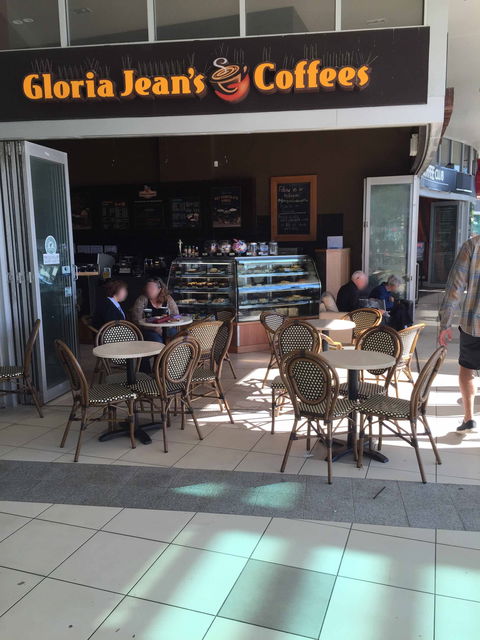 Gloria Jeans - Coolangatta - Restaurant Gold Coast 0