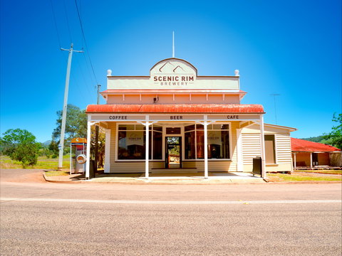 Scenic Rim Brewery And Cafe - Restaurant Gold Coast 1