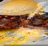 Sneaky Burger - Restaurant Gold Coast