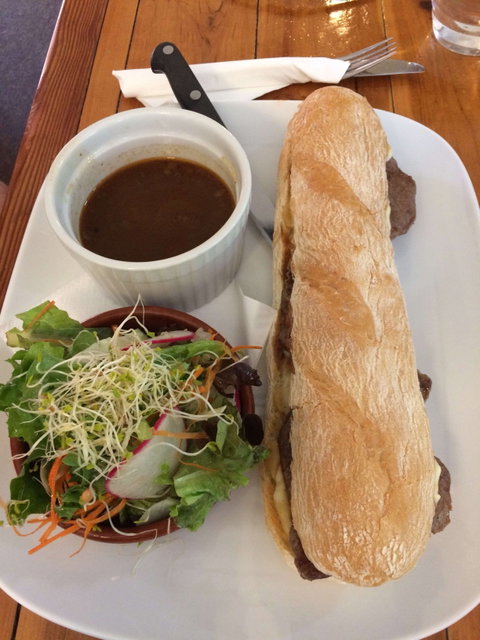The Palms Cafe - Restaurant Gold Coast 0