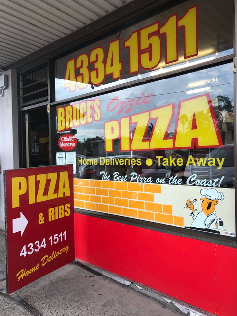 Bruce’s Ozzie Pizza - Restaurant Gold Coast 0