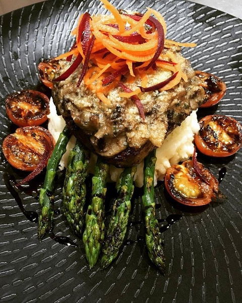 Chianti's Woodfired Pizza Restaurant - Restaurant Gold Coast 0
