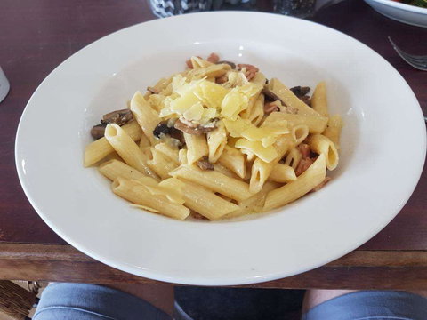 Palm Beach Paradise Cafe - Restaurant Gold Coast 0